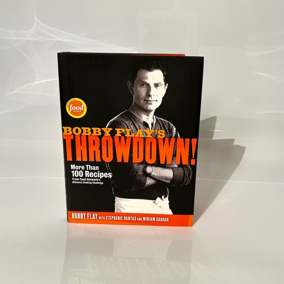 Bobby Flay’s THROWDOWN Hard Cover Cookbook - Picture 1 of 13